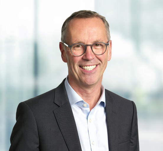 Andrew Heath Biog pic.jpg