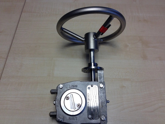 AB-SS Gearbox - Manual Part Turn Gearbox Stainless Steel Unedited Photo