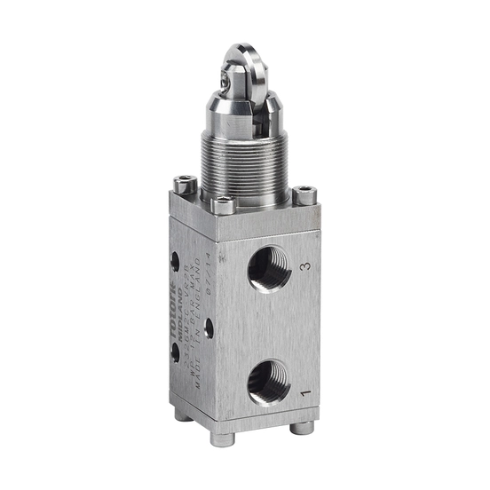 Midland - 1500 - Roller Operated Spring Return - Spool Valves